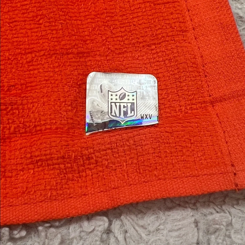 Chicago Bears Soldier Field Rally Towel,100% cotton, New condition with NFL seal